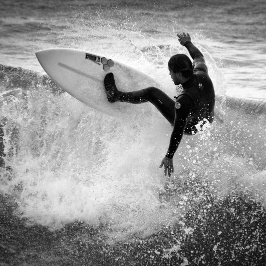 Introducing Surfing in Motion – A New Collection