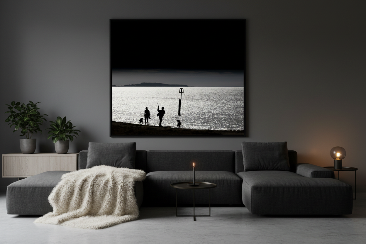Kazoku no Nagare dark lounge mockup